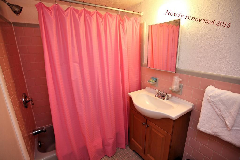 El Ray Motel Wildwood Room photo